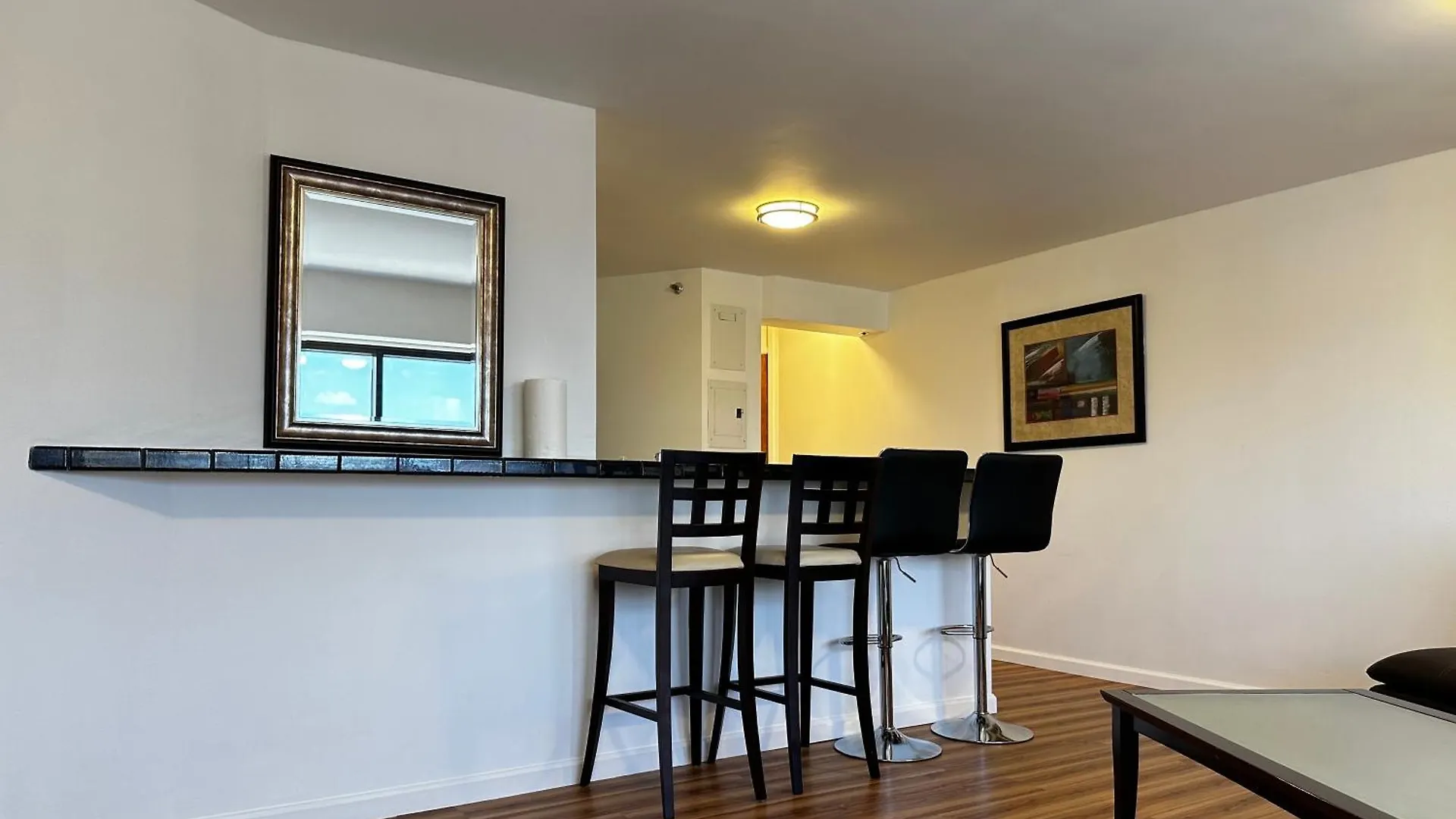 Condotel With Free Parking Wifi Central Ac By Stayhawaii Honolulu Apartment