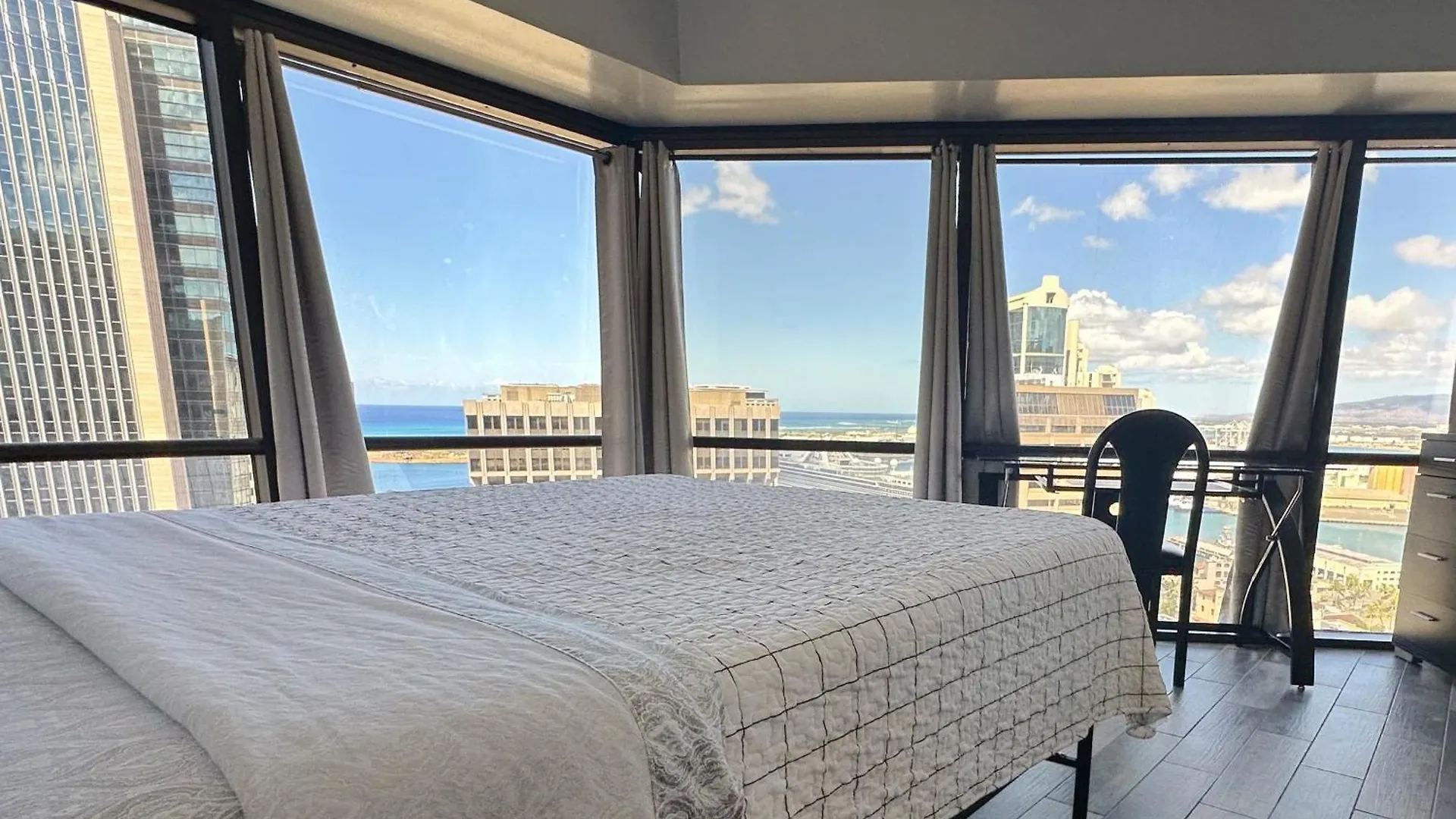 Condotel With Free Parking Wifi Central Ac By Stayhawaii Honolulu