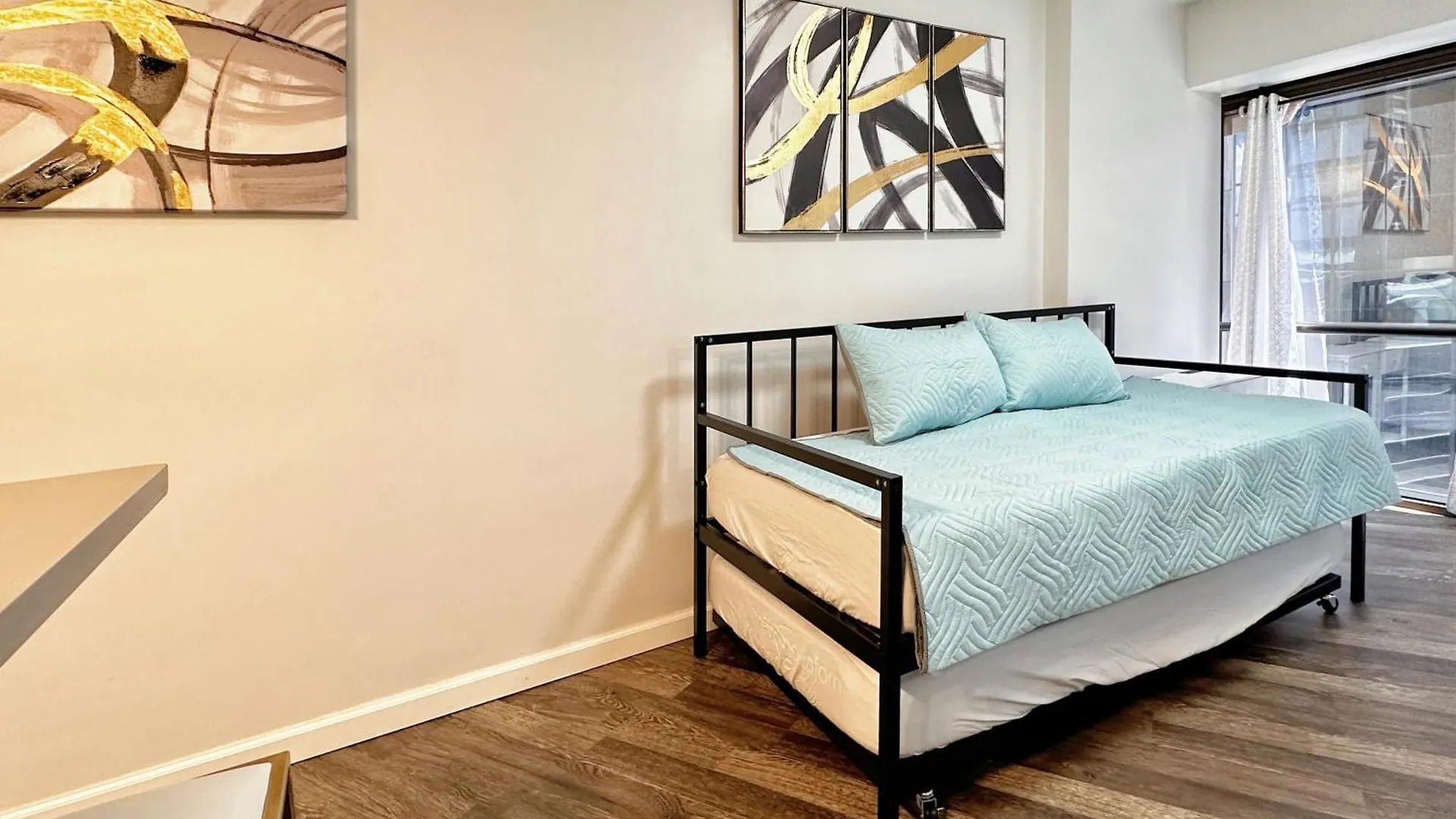 Condotel With Free Parking Wifi Central Ac By Stayhawaii Honolulu USA