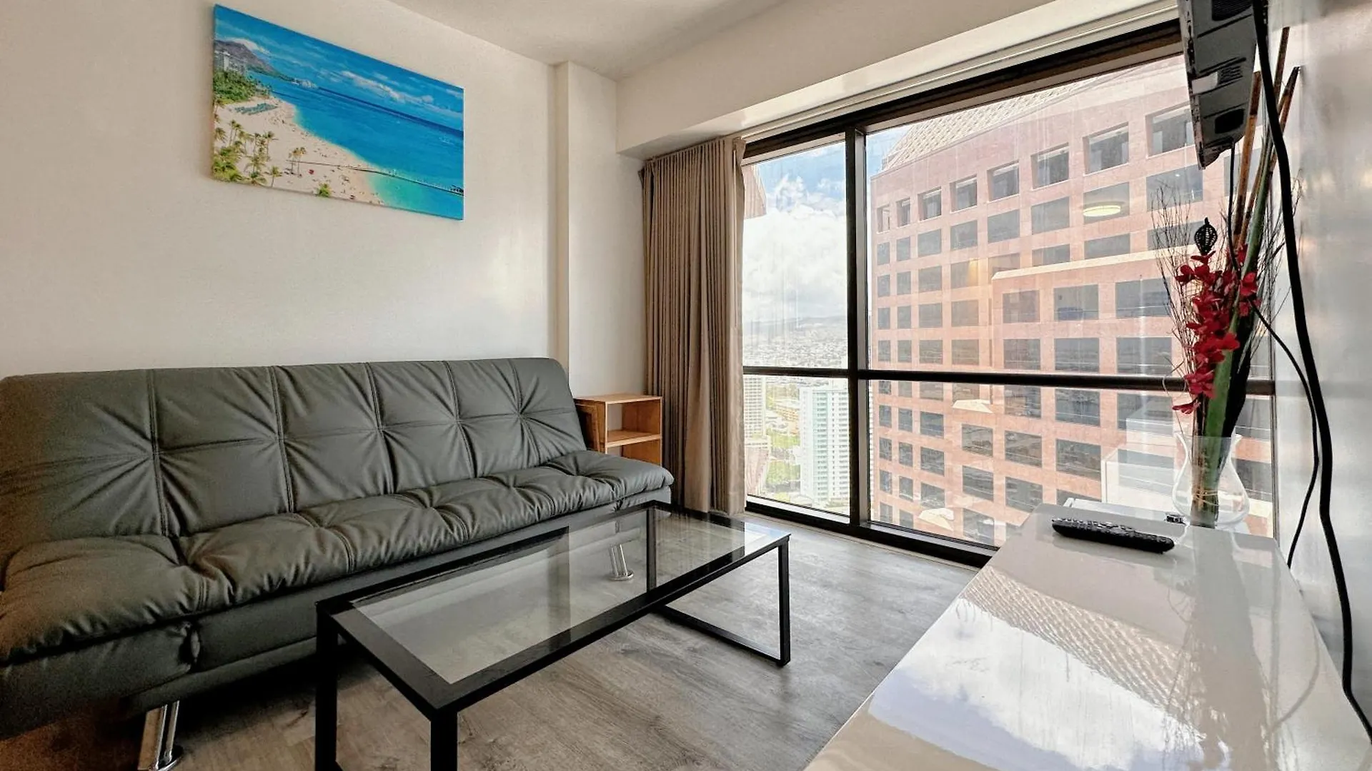 Condotel With Free Parking Wifi Central Ac By Stayhawaii ホノルル 0*,  米国