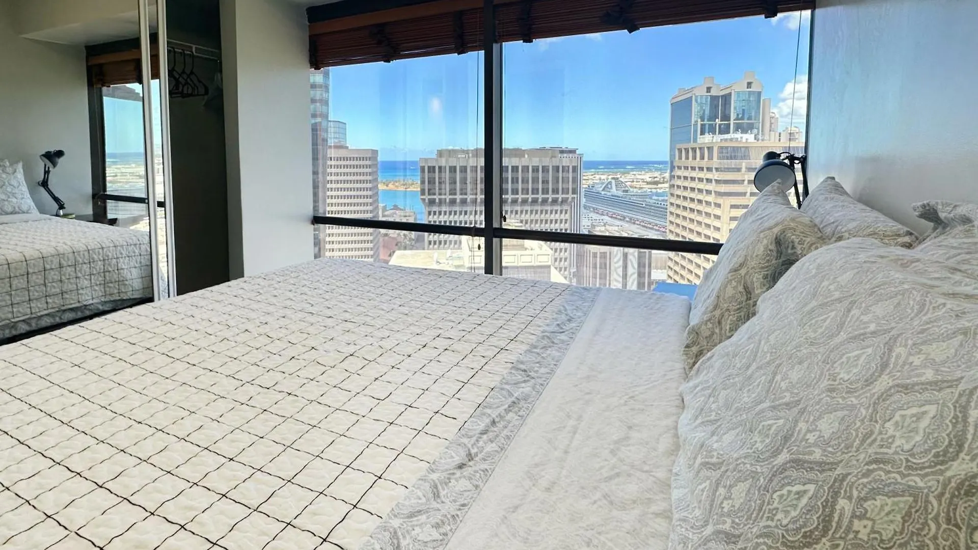 Condotel With Free Parking Wifi Central Ac By Stayhawaii ホノルル 0*,  米国