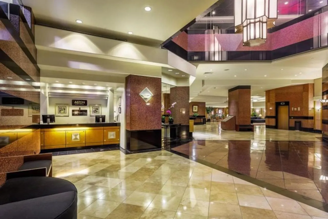 Condotel With Free Parking Wifi Central Ac By Stayhawaii ホノルル アパート